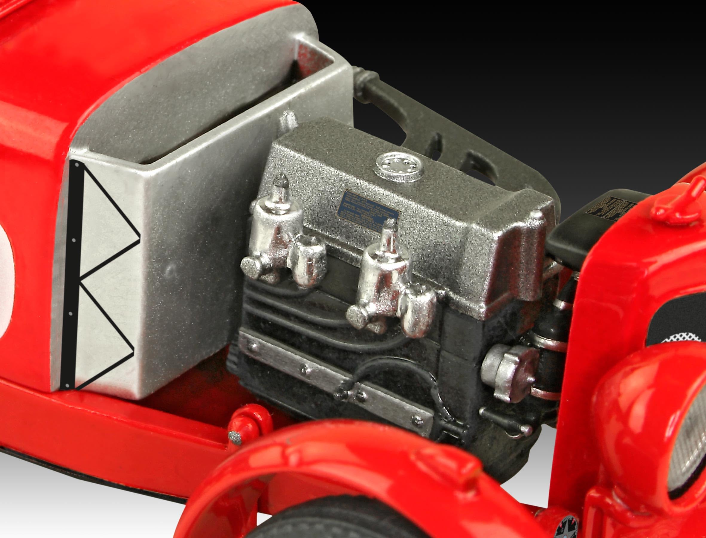 60年代 Revell レベル 1/32 アストンマーチン 60年代 Revell レベル 1/32 アストンマーチン - メルカリ